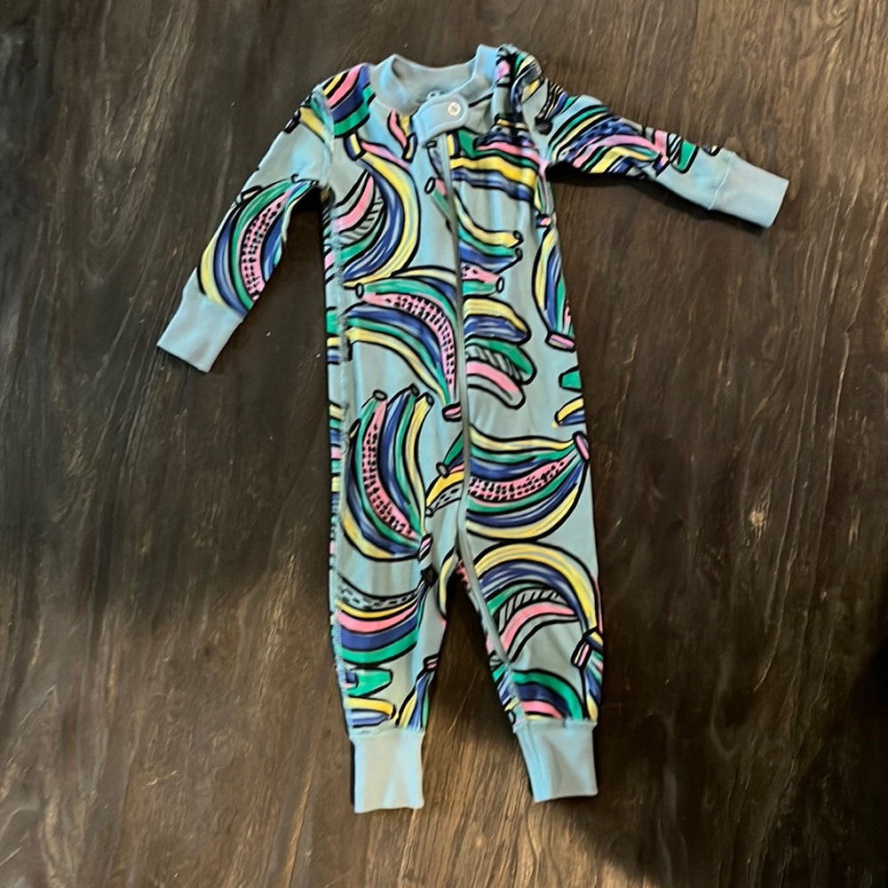 Hanna Andersson Zippered Sleeper 6-12 mos.